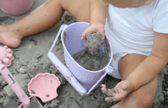 CUBO DE  PLAYA DE SILICONA SCRUNCH